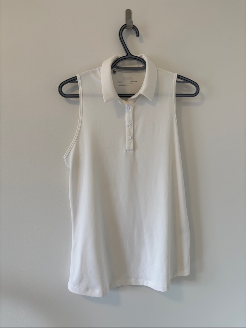 Under Armour Women's White Sleeveless Polo Tank Top Size M